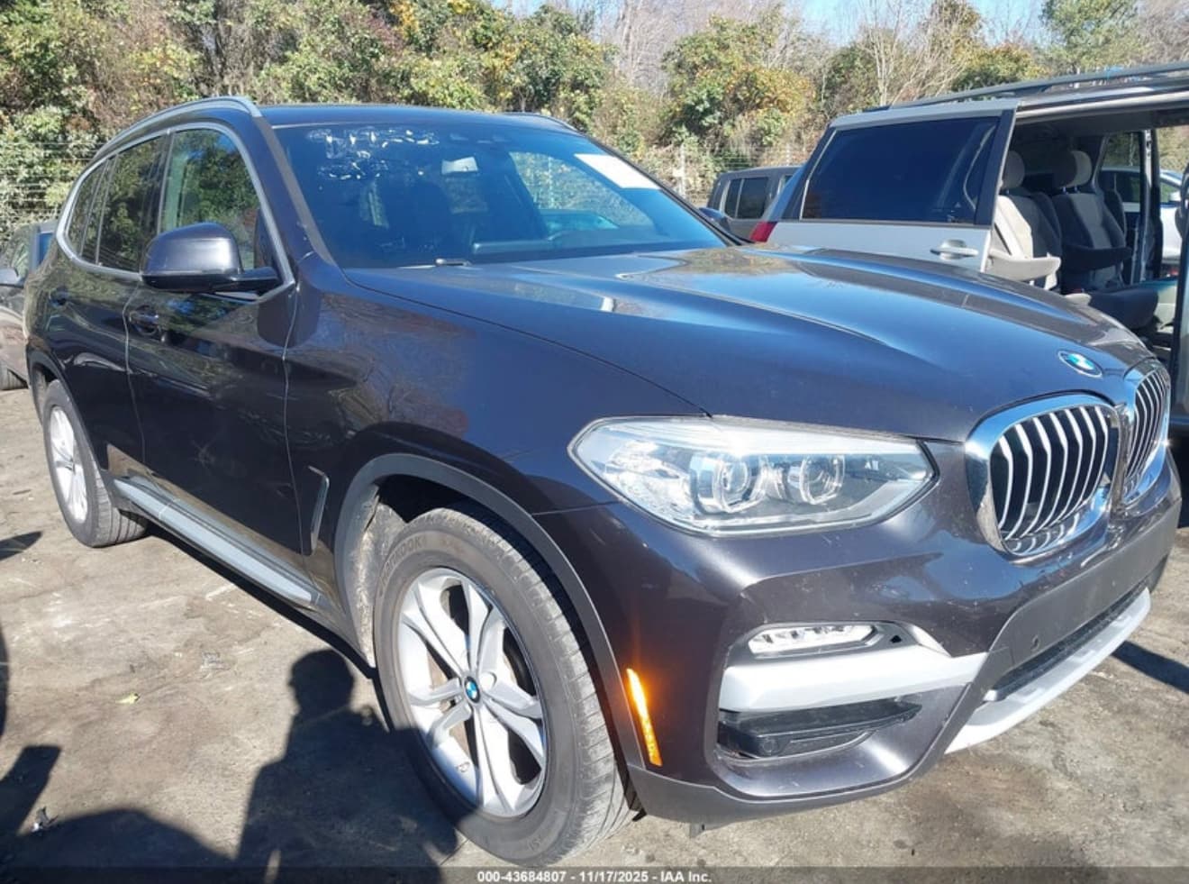 BMW X3 sDrive30i la licitația IAAI, cu daună laterală, fotografia 2
