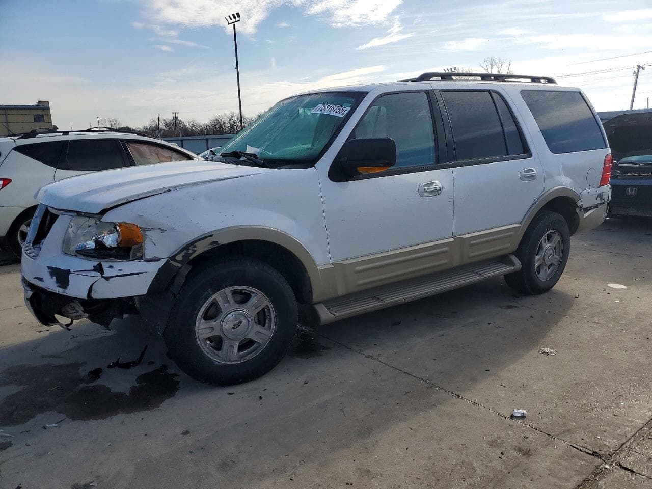 2006 Ford Expedition — lot COPART #75216755, Avariat Față