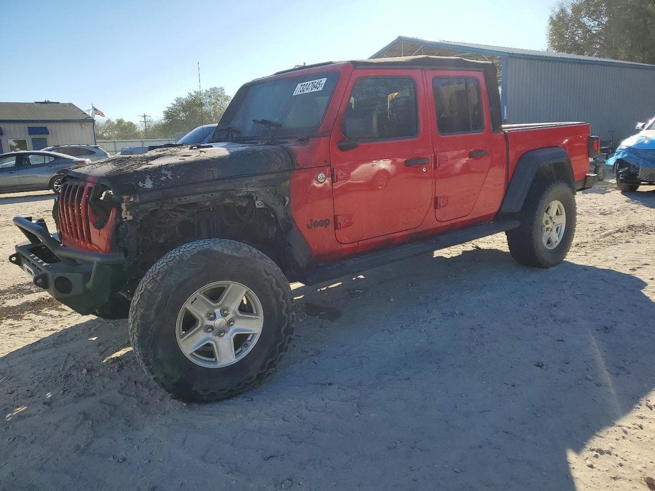 2020 Jeep Gladiator — lot COPART #73247645, Incendiu