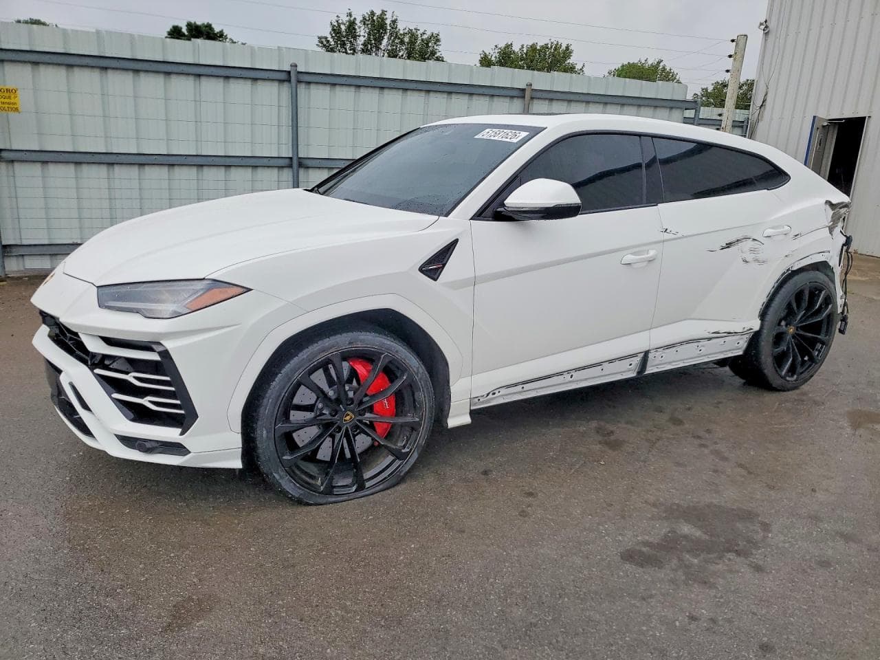 2022 Lamborghini Urus — lot COPART #51581626, Avariat Spate