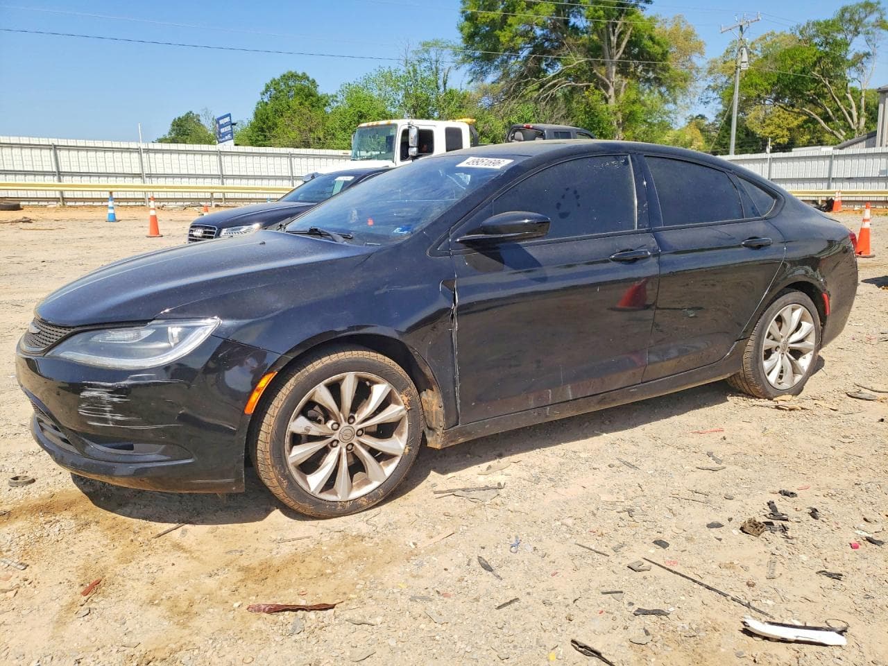 2015 Chrysler 200 — lot COPART #49951696, Avariat Lateral