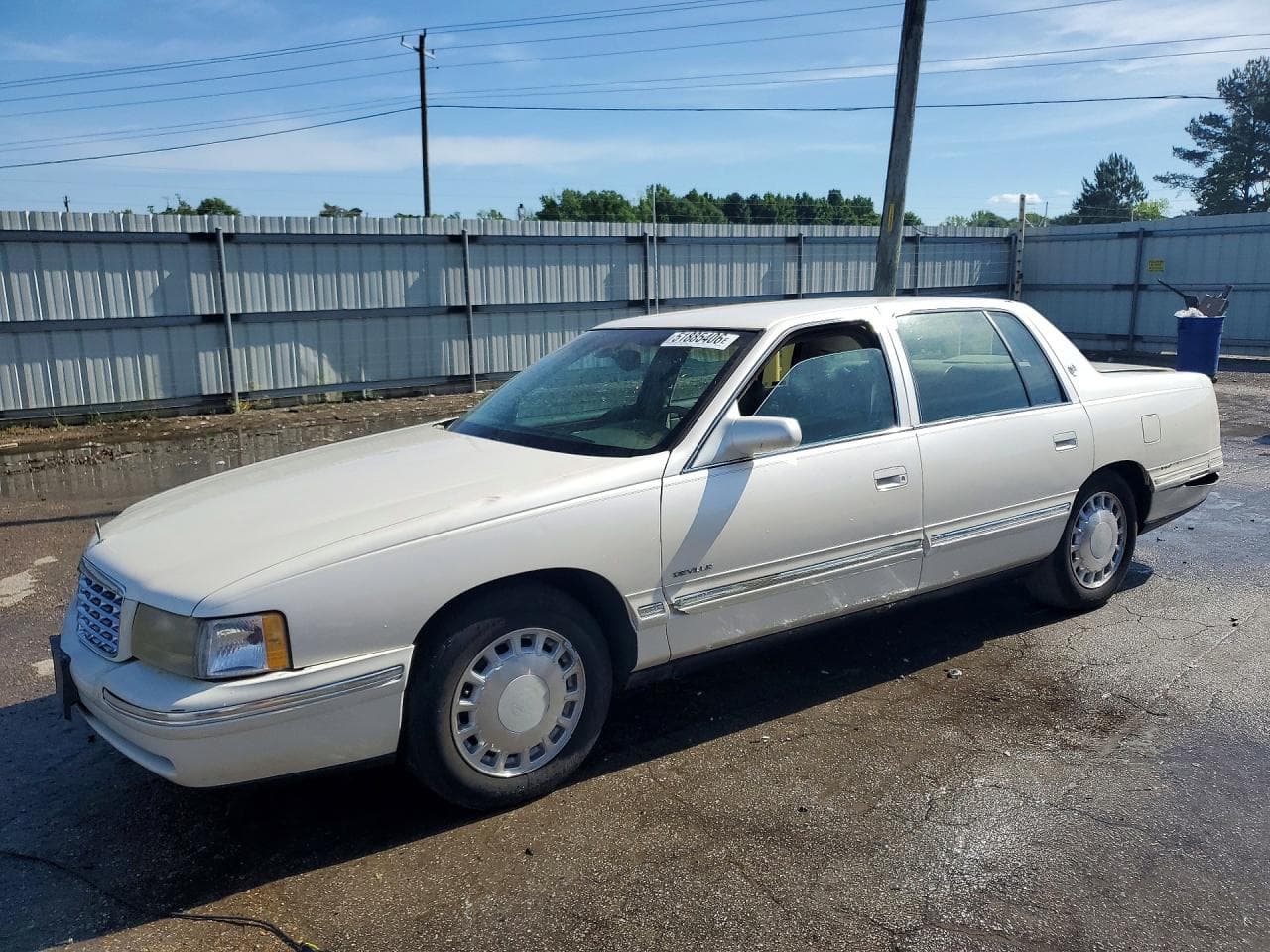 1999 Cadillac Deville — lot COPART #51885406, Avariat Spate