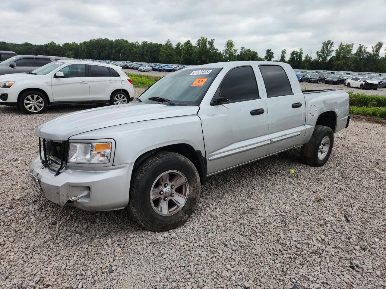 2008 Dodge Dakota — lot COPART #57602436, Avariat Față