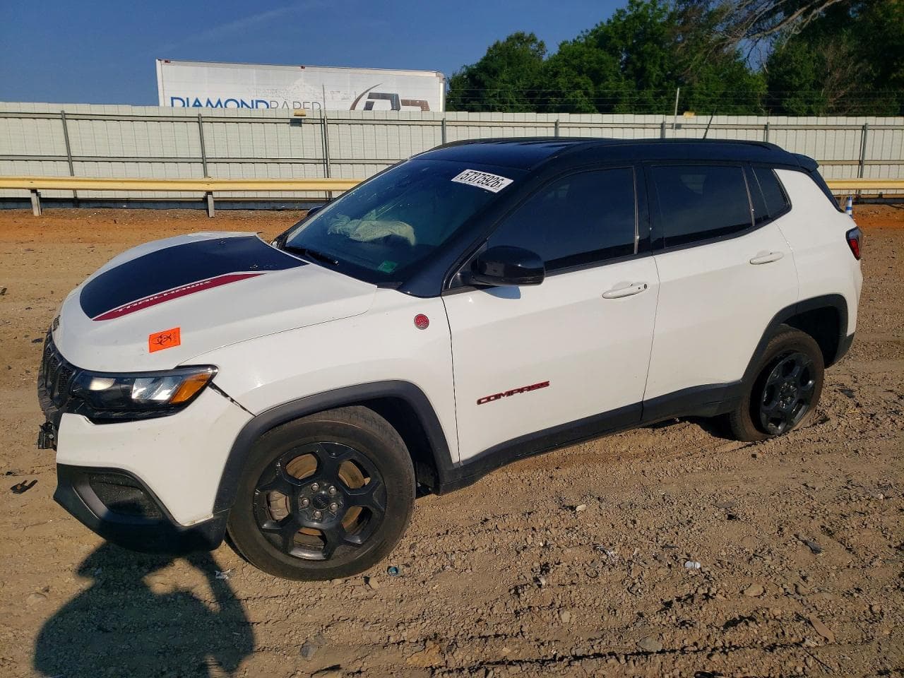 2023 Jeep Compass — lot COPART #57375926, Avariat Față