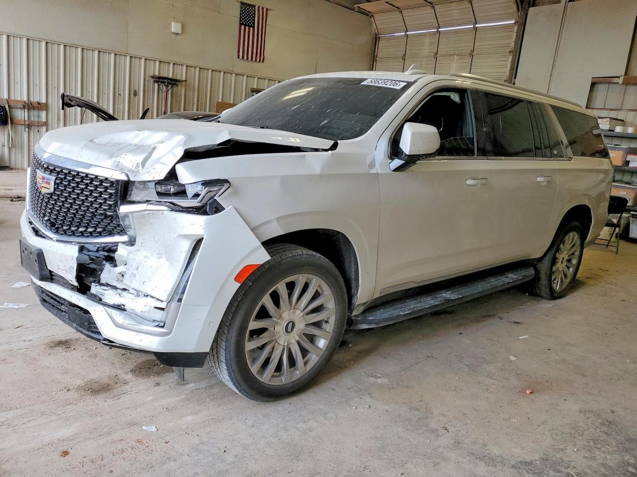 2024 Cadillac Escalade — lot COPART #58639206, Avariat Față