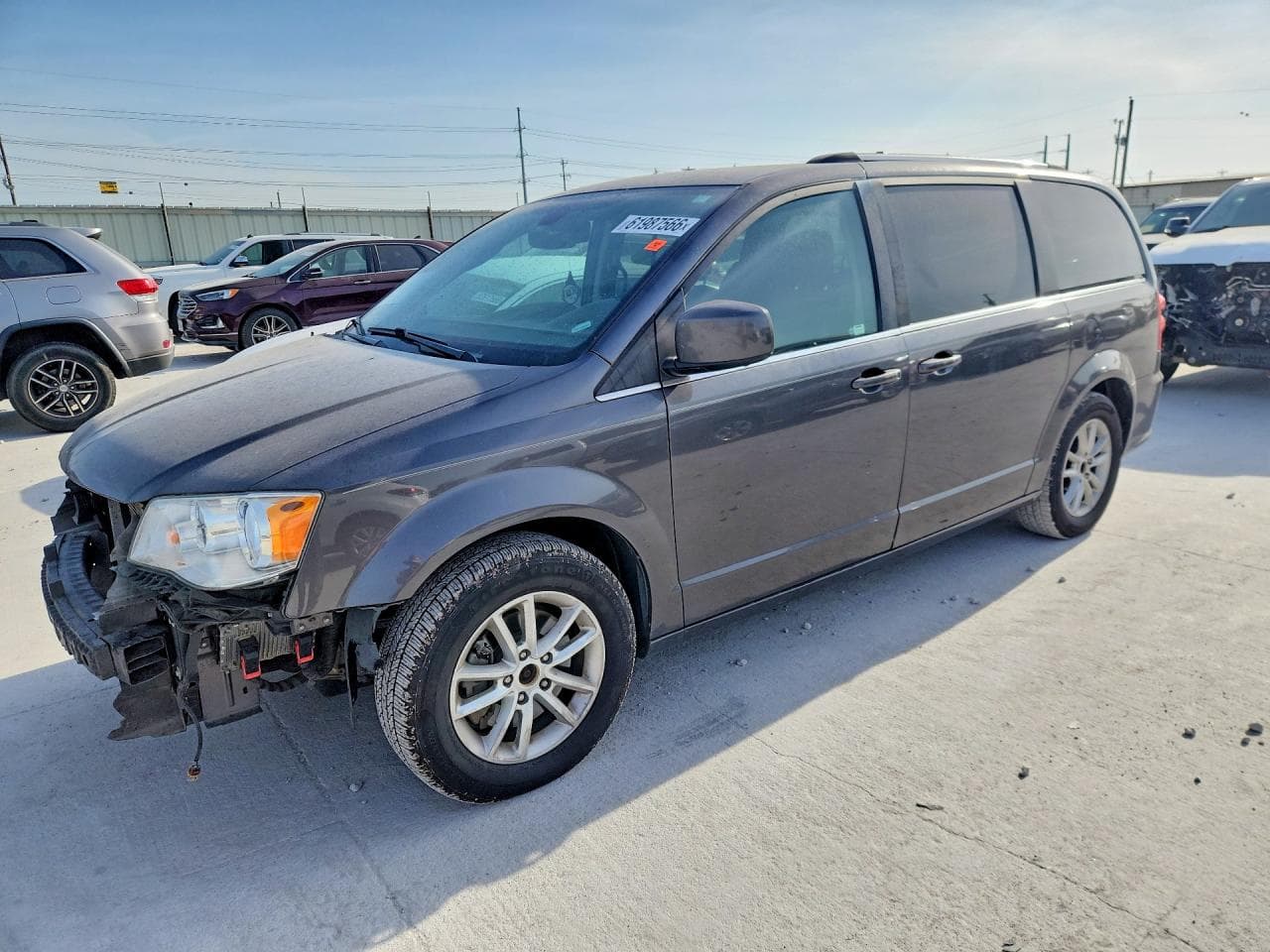2019 Dodge Grand Caravan — lot COPART #61987566, Avariat Față