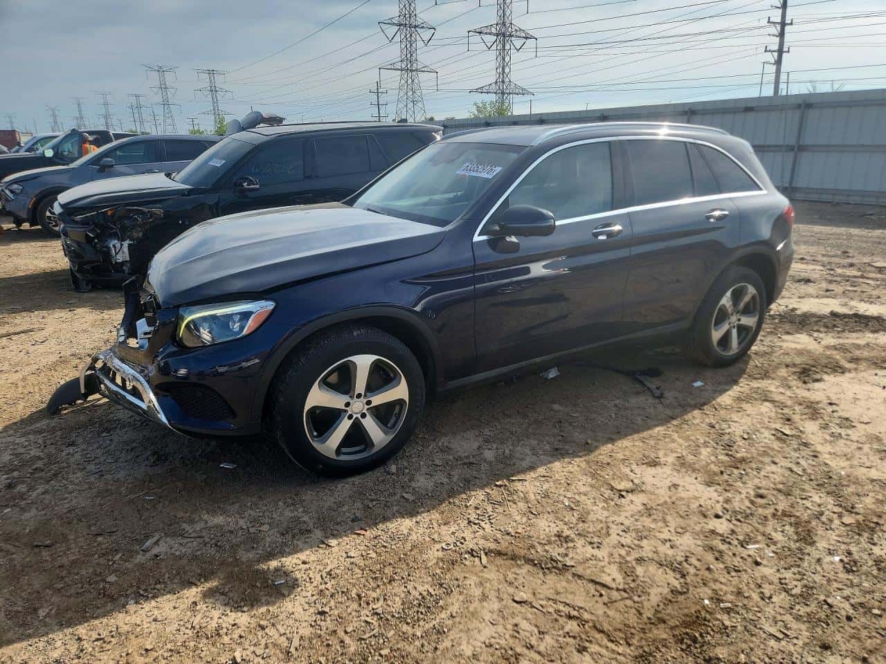 2017 Mercedes-Benz GLC — lot COPART #63352976, Avariat Față