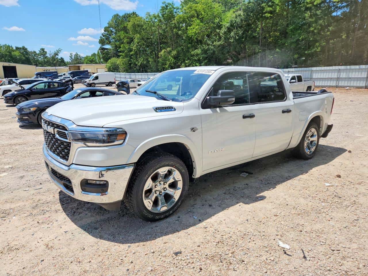 2026 Ram 1500 — lot COPART #63181356, Avariat Spate