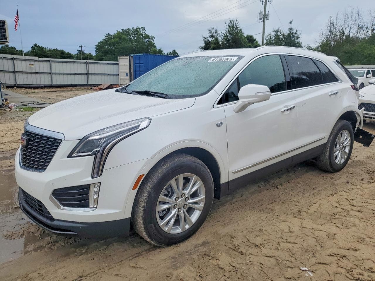 2025 Cadillac XT5 — lot COPART #61669906, Avariat Spate