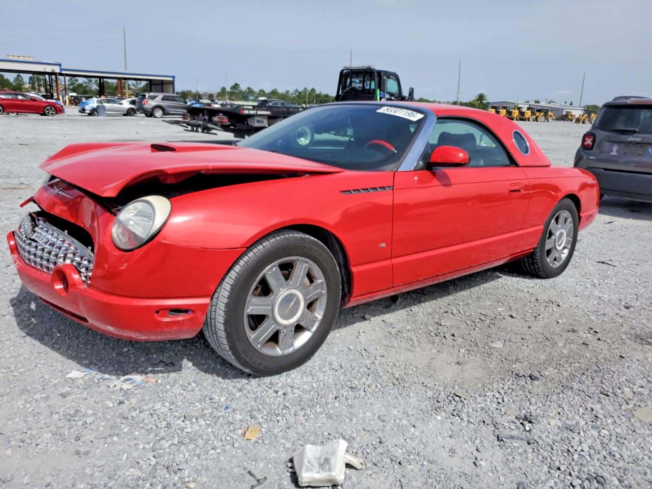 2004 Ford Thunderbird — lot COPART #60301196, Avariat Față