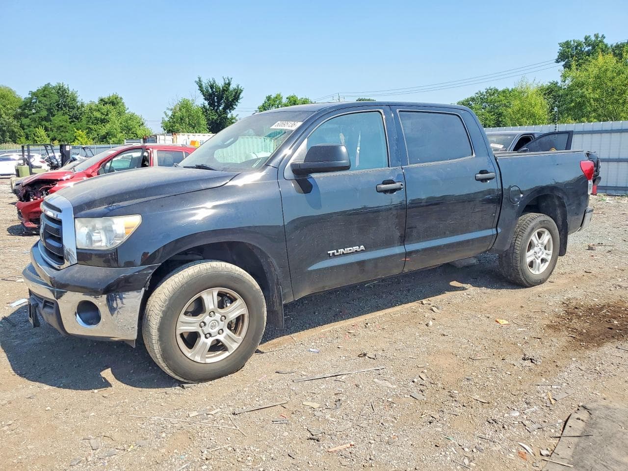 2011 Toyota Tundra — lot COPART #60695136, Avariat Lateral