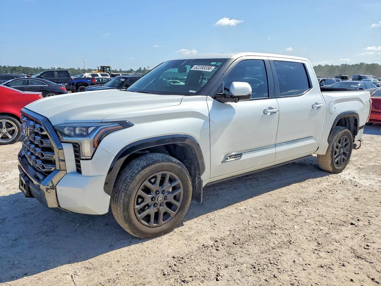 2025 Toyota Tundra — lot COPART #62288556, Avariat Spate