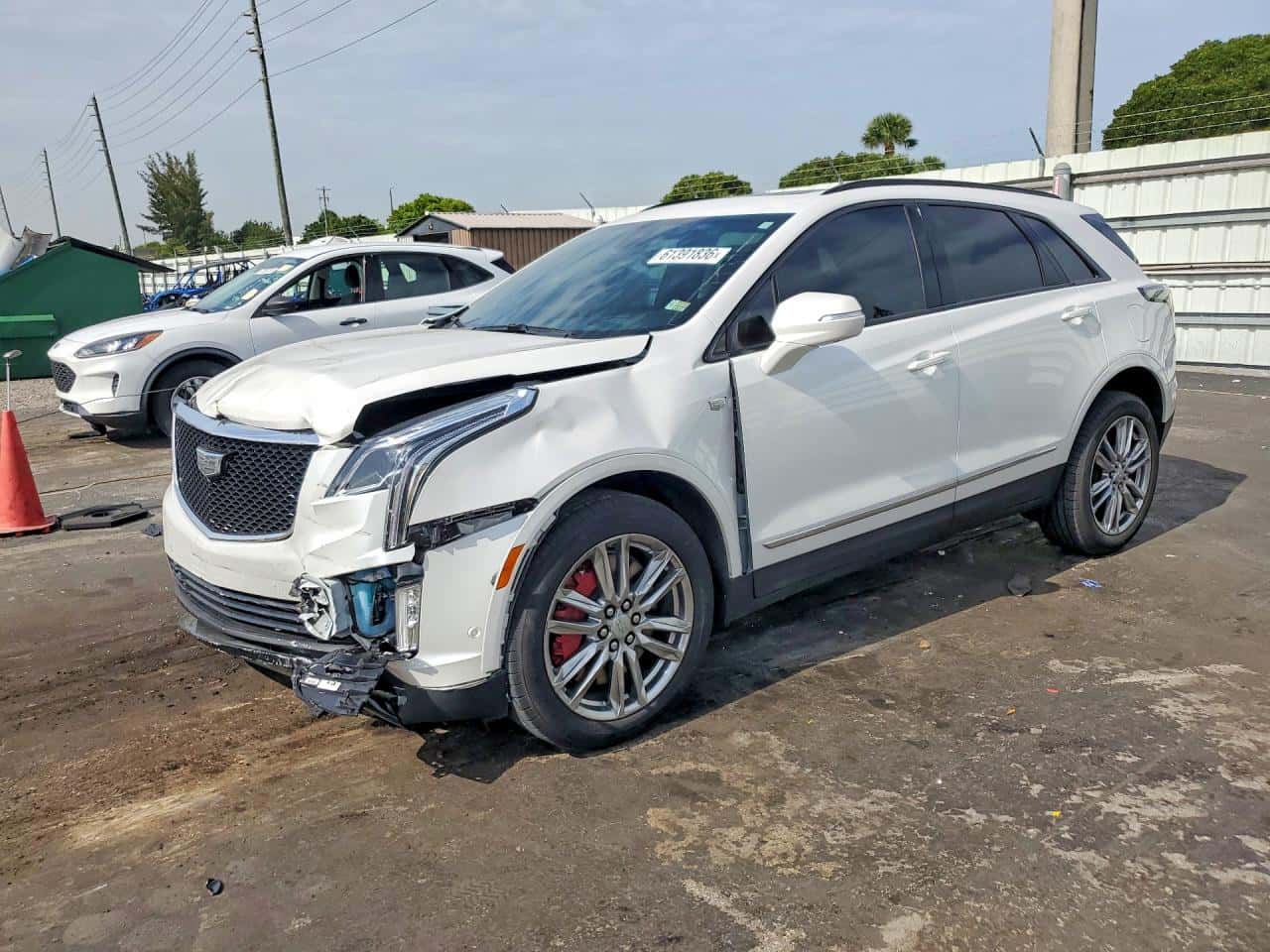 2024 Cadillac XT5 — lot COPART #61391836, Avariat Față