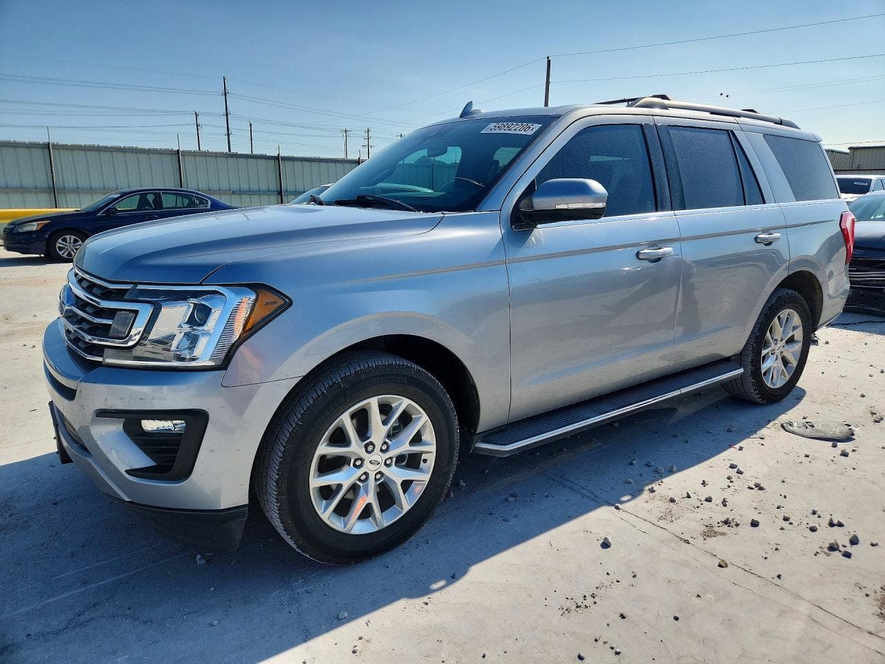 2020 Ford Expedition — lot COPART #59892206, Avariat Lateral