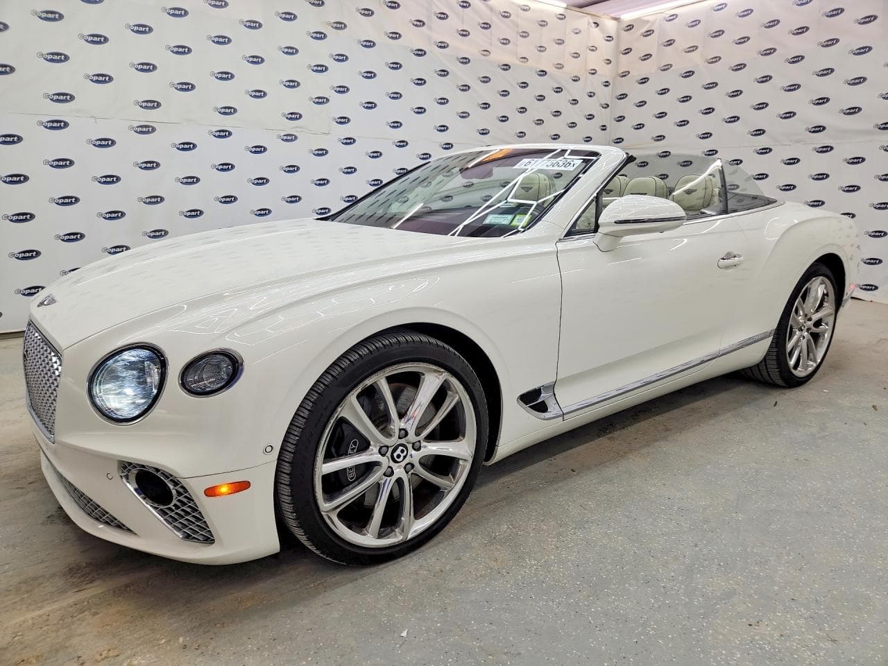 2022 Bentley Continental — lot COPART #61775636, Avariat Lateral