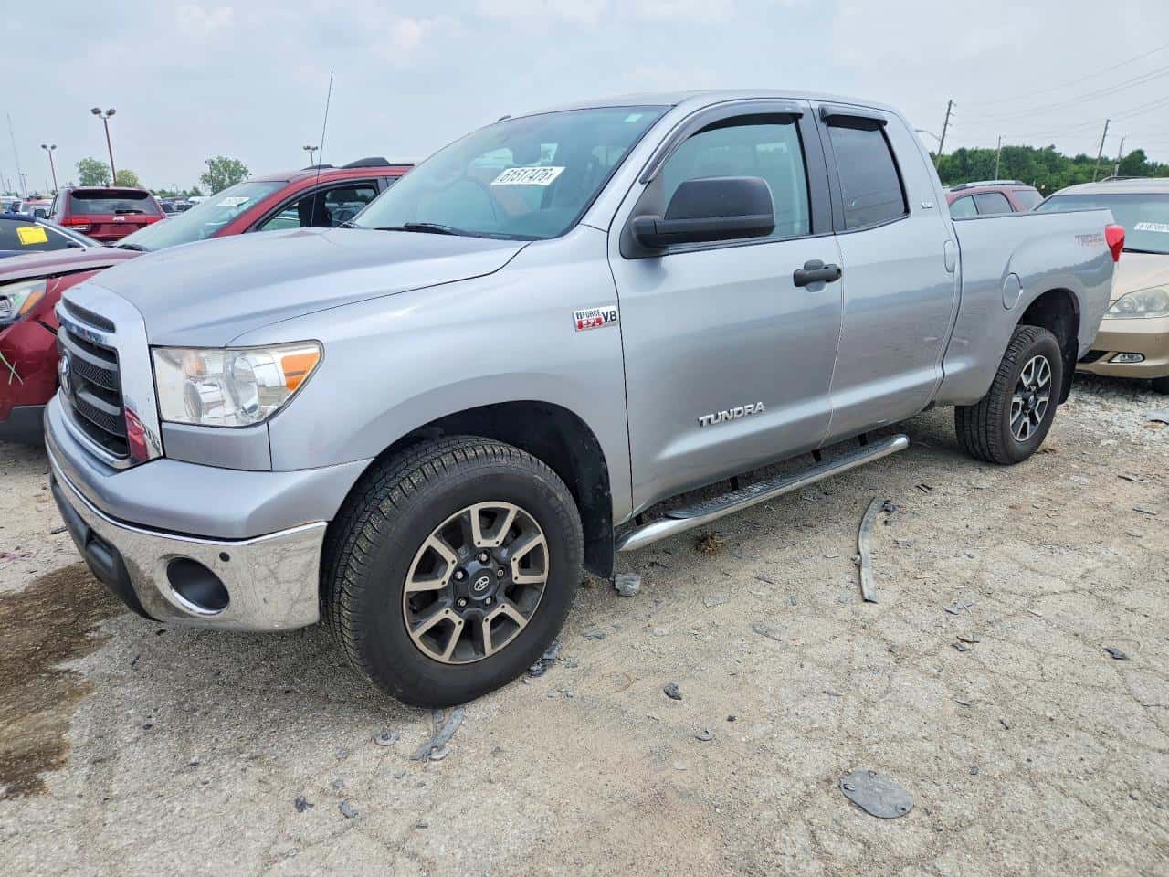 2013 Toyota Tundra — lot COPART #61517476, Avariat Spate