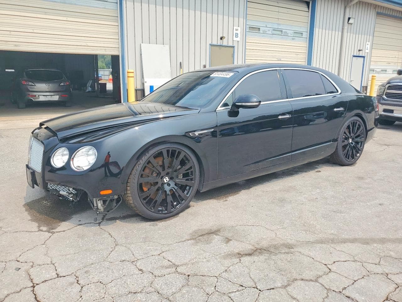 2016 Bentley Continental — lot COPART #61404496, Avariat Față