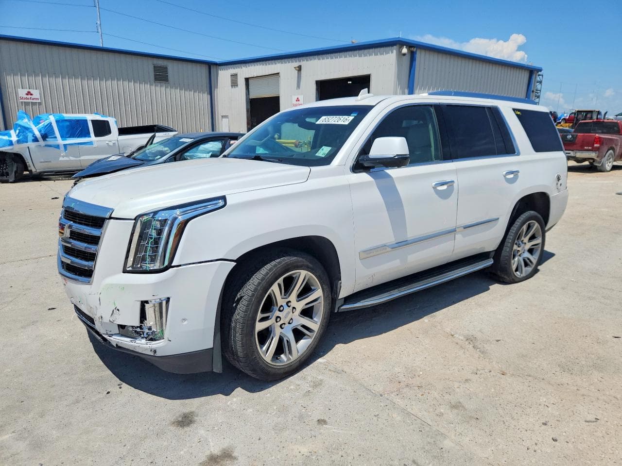2017 Cadillac Escalade — lot COPART #65272616, Avariat Față