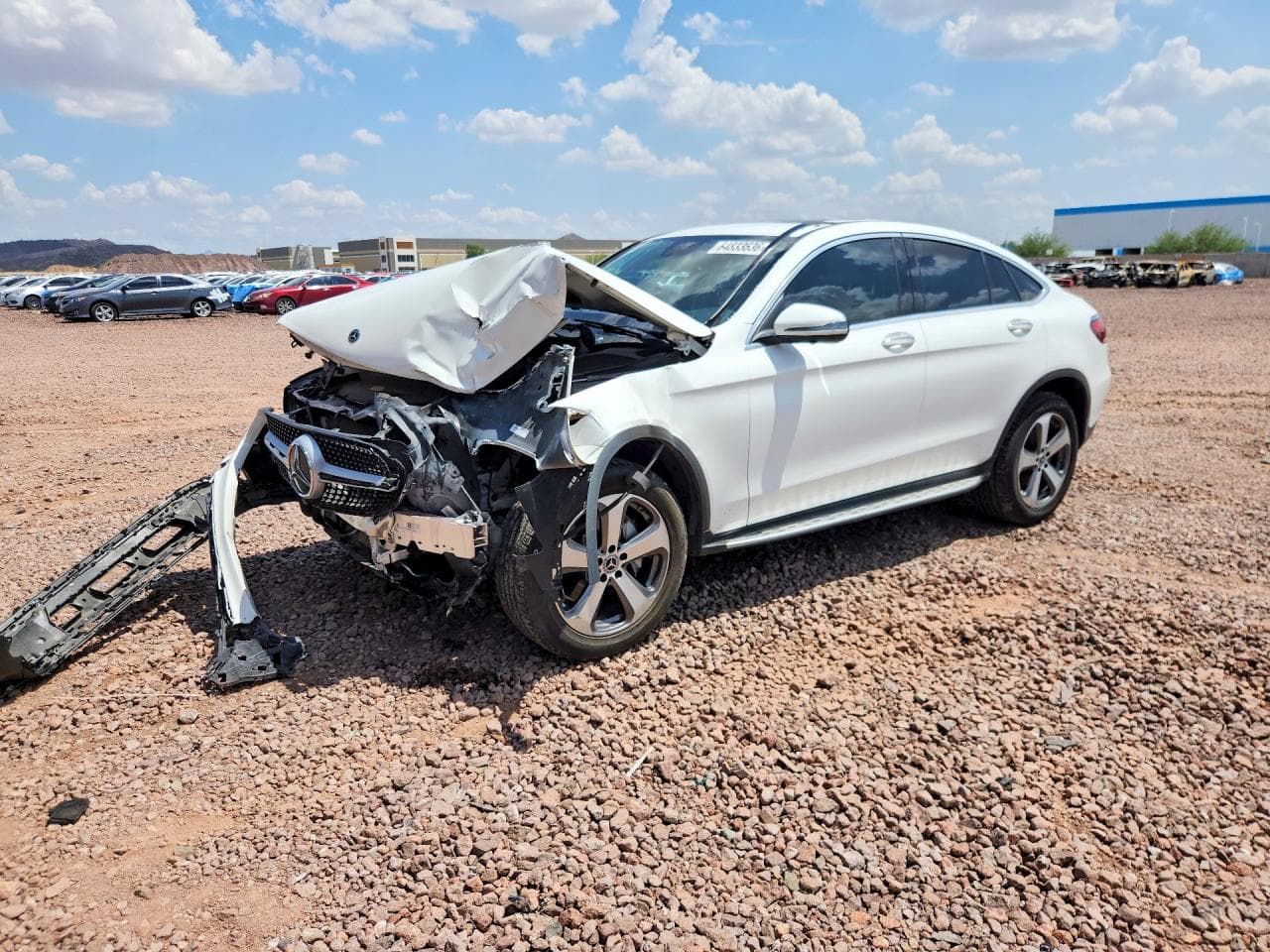 2021 Mercedes-Benz GLC — lot COPART #64833636, Avariat Față