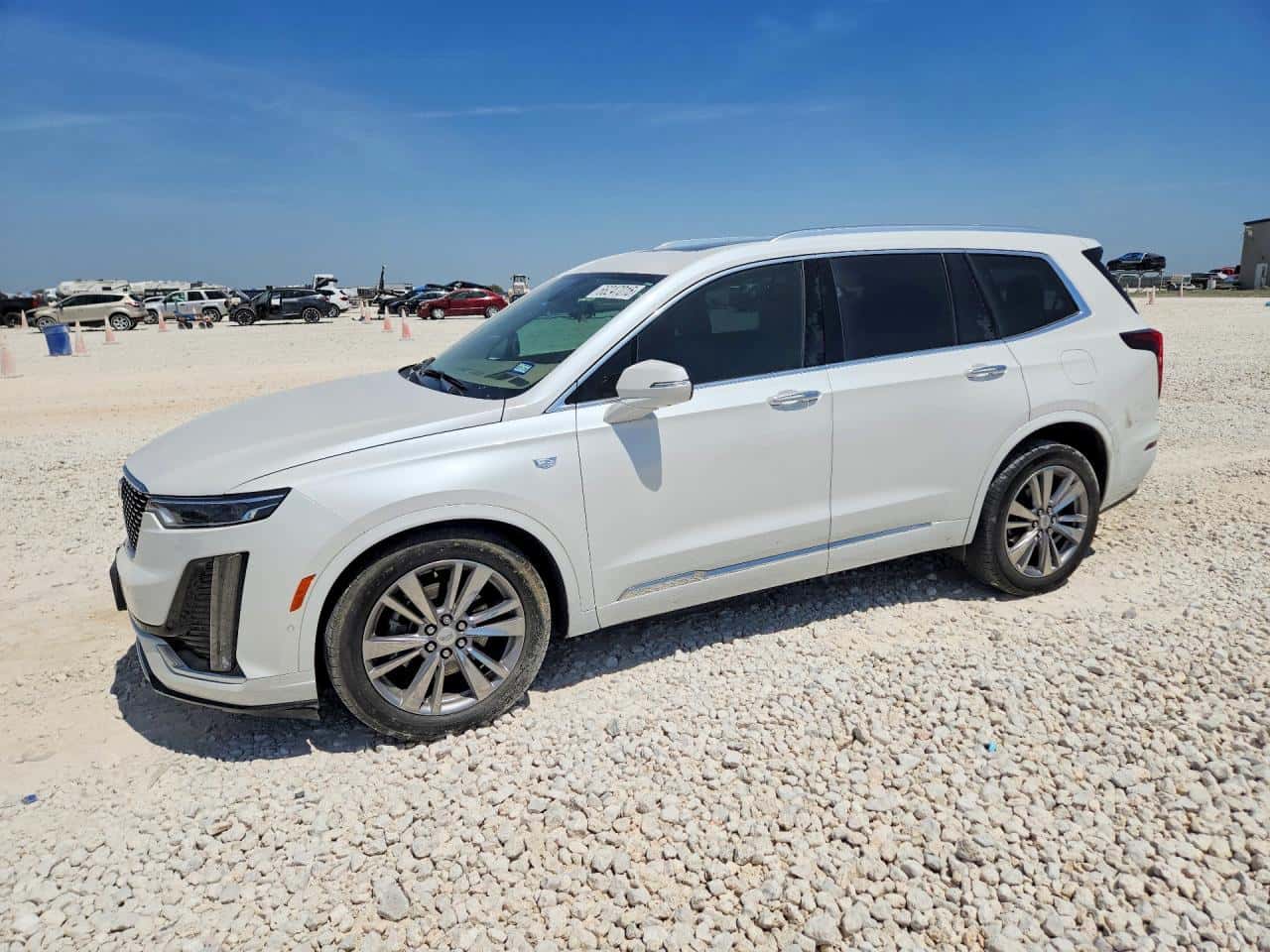 2023 Cadillac XT6 — lot COPART #66247016, Avariat Față