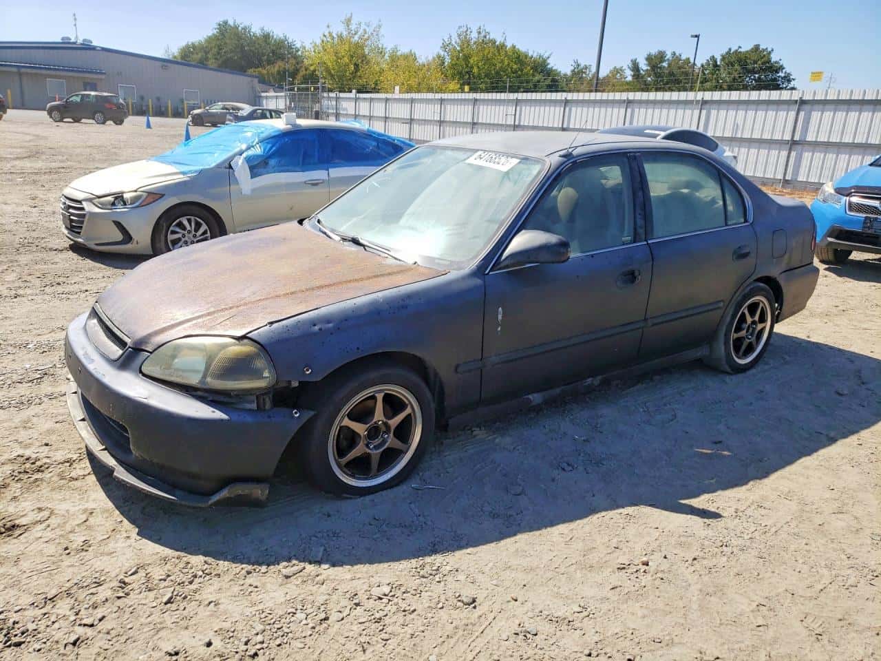 1998 Honda Civic — lot COPART #64168526, Avariat Față