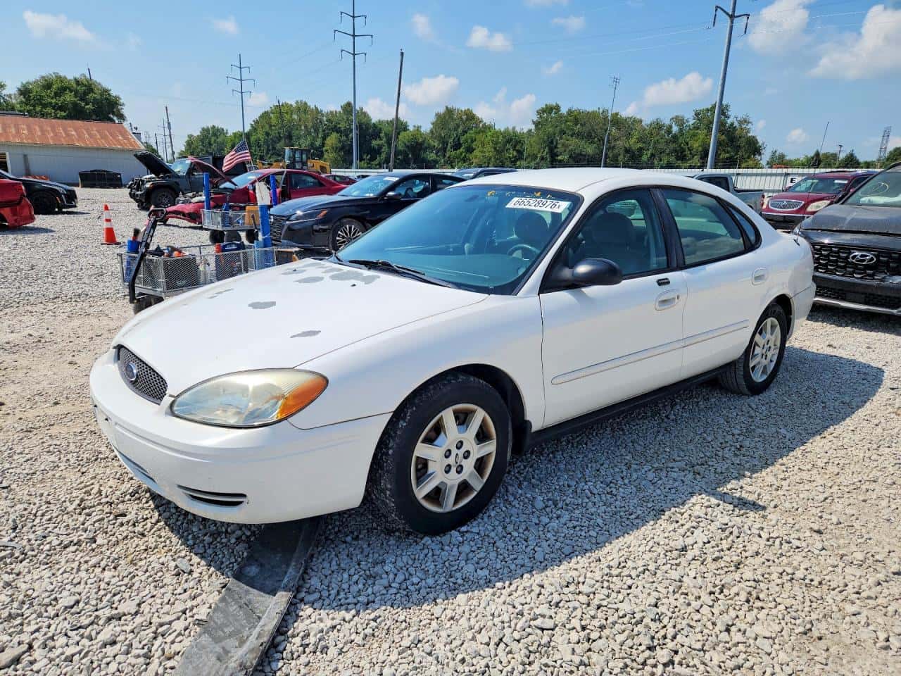 2007 Ford Taurus — lot COPART #66528976, Avariat Spate