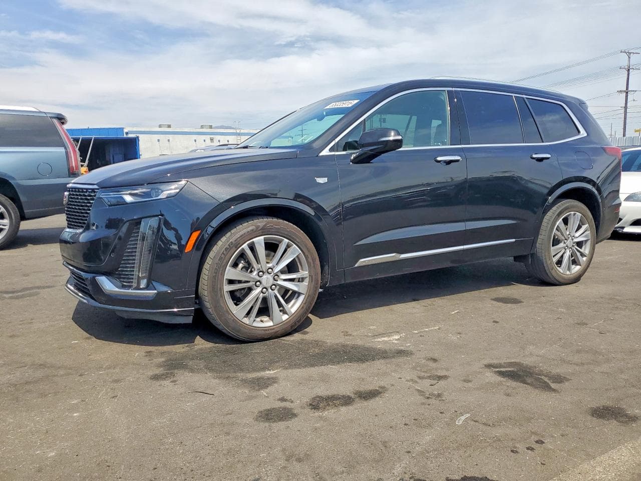 2023 Cadillac XT6 — lot COPART #65335916, Avariat Lateral