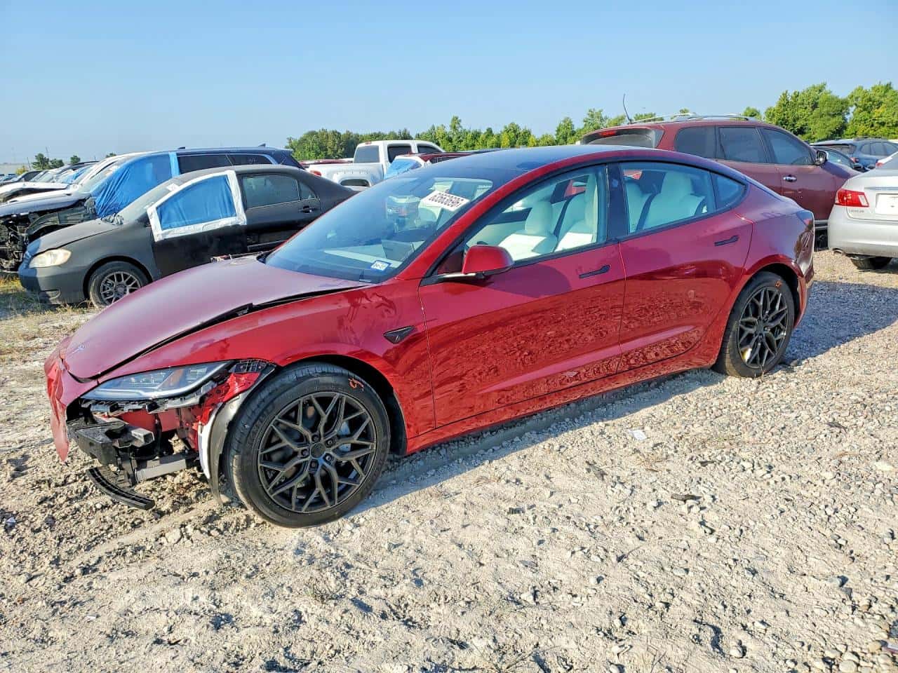 2025 Tesla Model 3 — lot COPART #63563696, Avariat Față