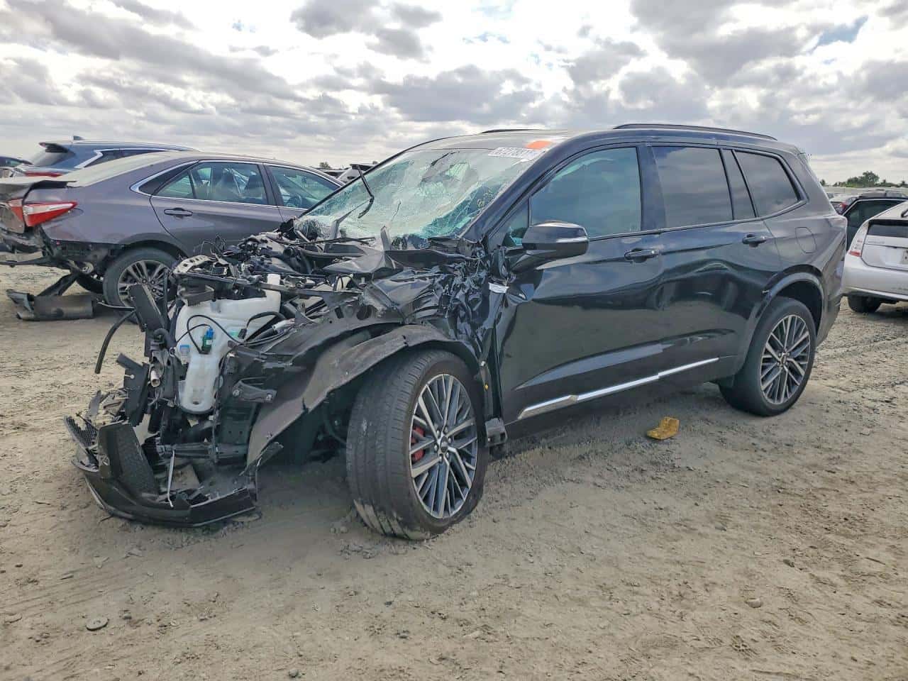 2023 Cadillac XT6 — lot COPART #67278816, Avariat Față