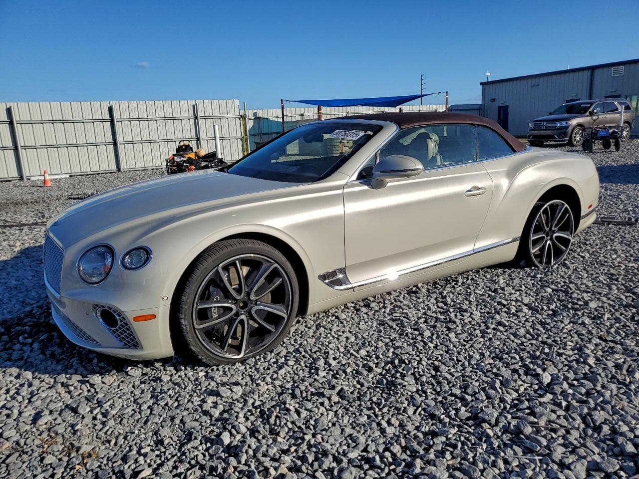 2020 Bentley Continental — lot COPART #98750315, Avariat Lateral